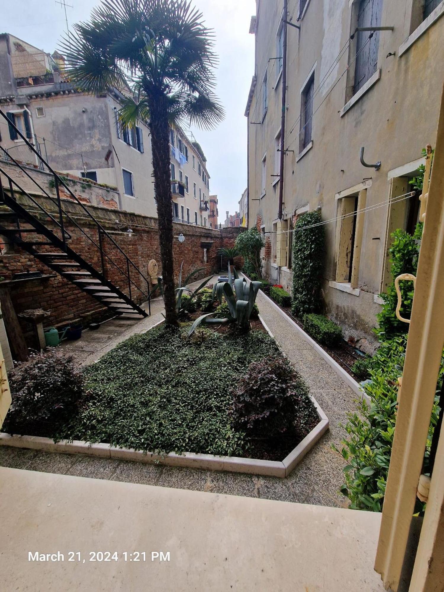 Venice Canal Exterior photo